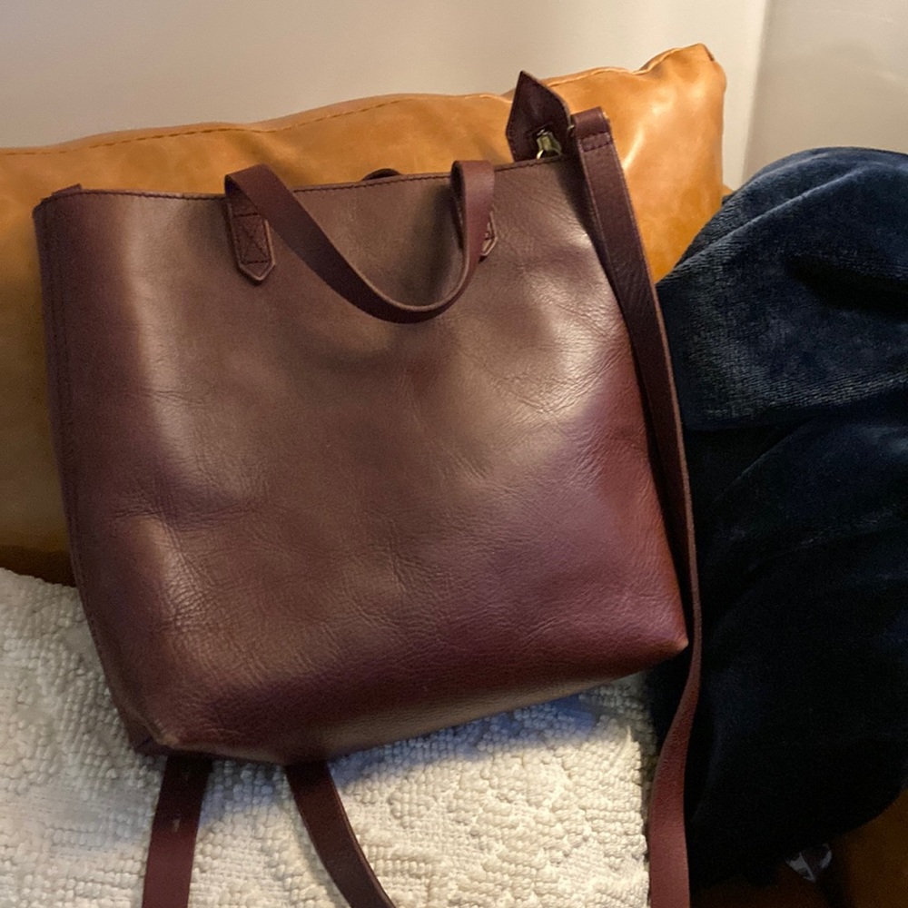 Madewell Cabernet transport crossbody tote
